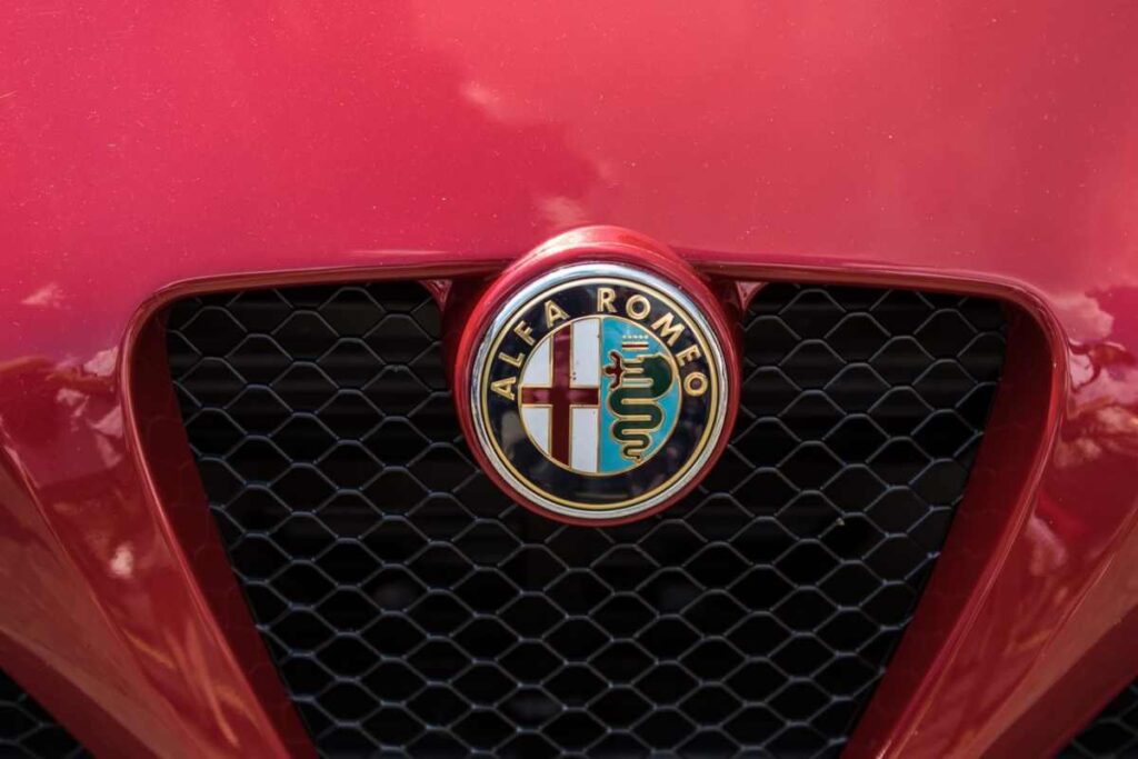 Alfa Romeo venduta alla concorrenza