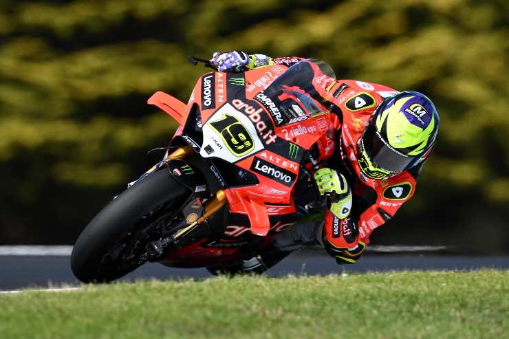 Alvaro Bautista attacco alle penalizzazioni