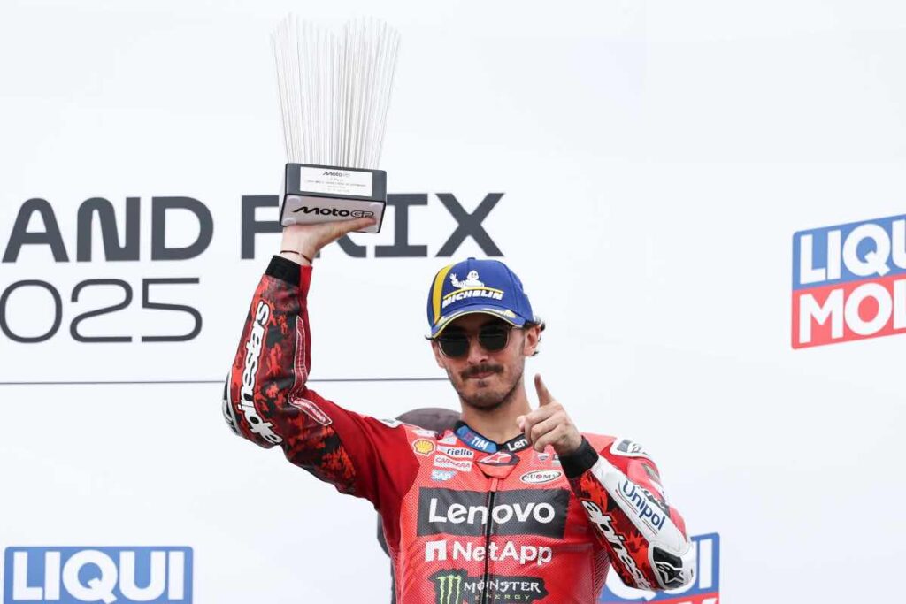 Bagnaia messo alle strette dalla Ducati