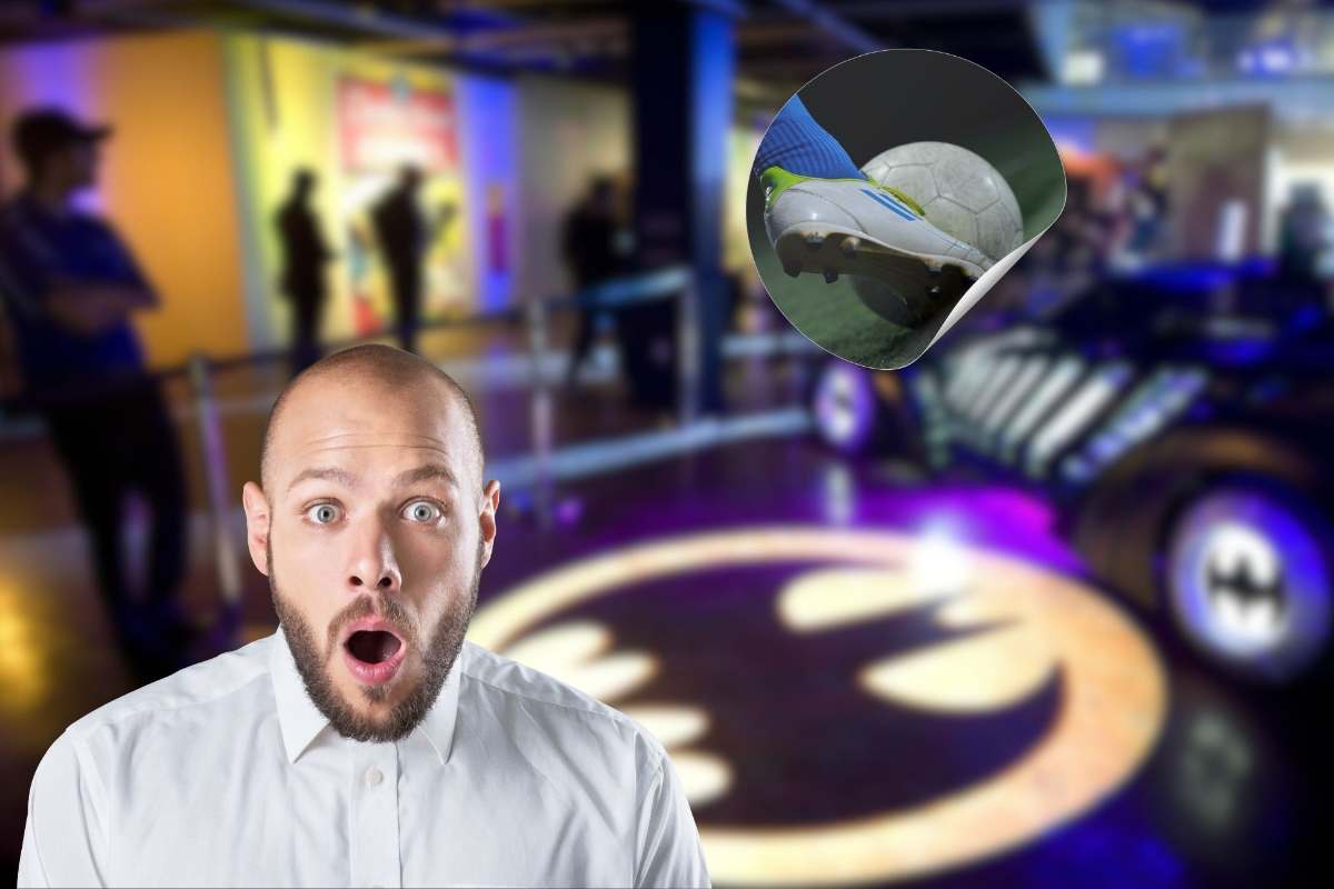 Dal calcio ai supereroi: altro che supercar, il campione sceglie la Batmobile