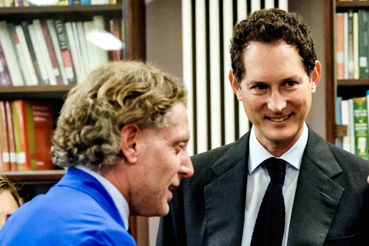Conti in rosso per gli Elkann: l’attività di famiglia vicina alla cessione? Ecco tutta la verità