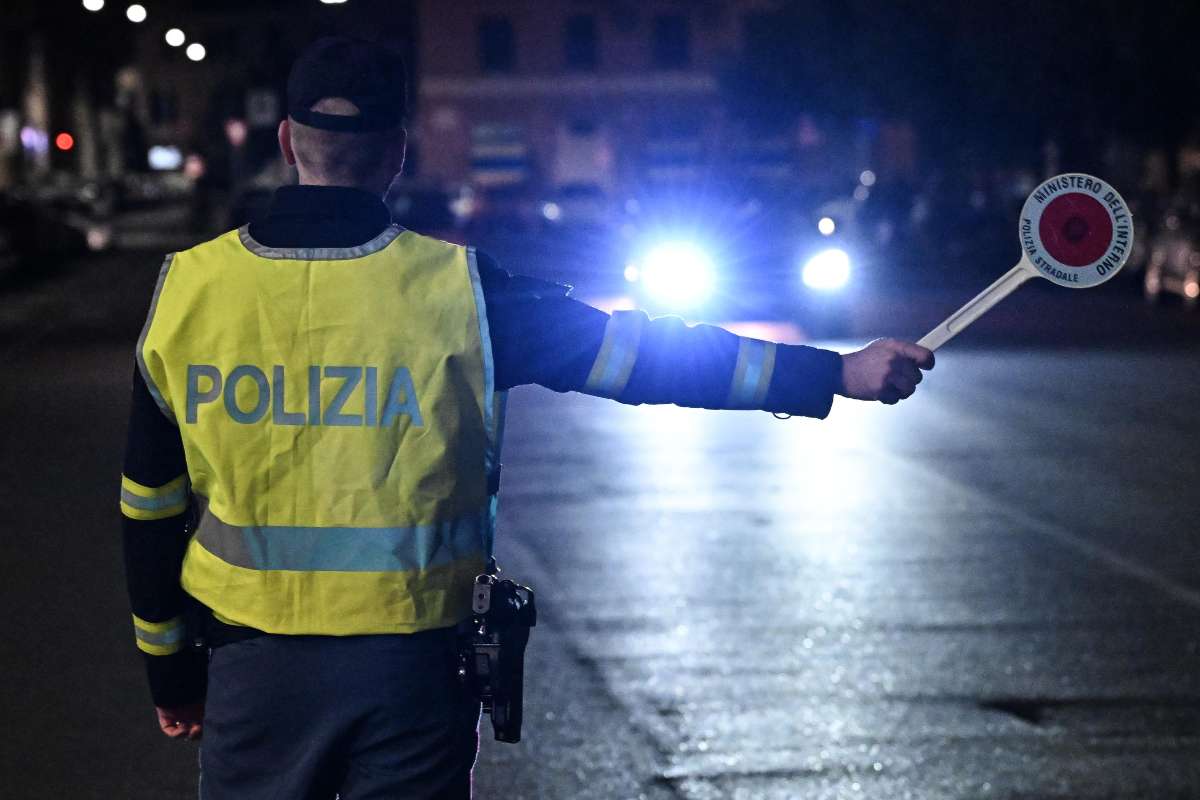 Fai attenzione, devi averlo sempre con te in auto in queste situazioni: rischi una multa salatissima