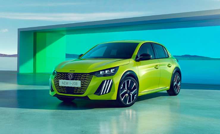 Peugeot 208 cliente prepara una class action dopo incidente