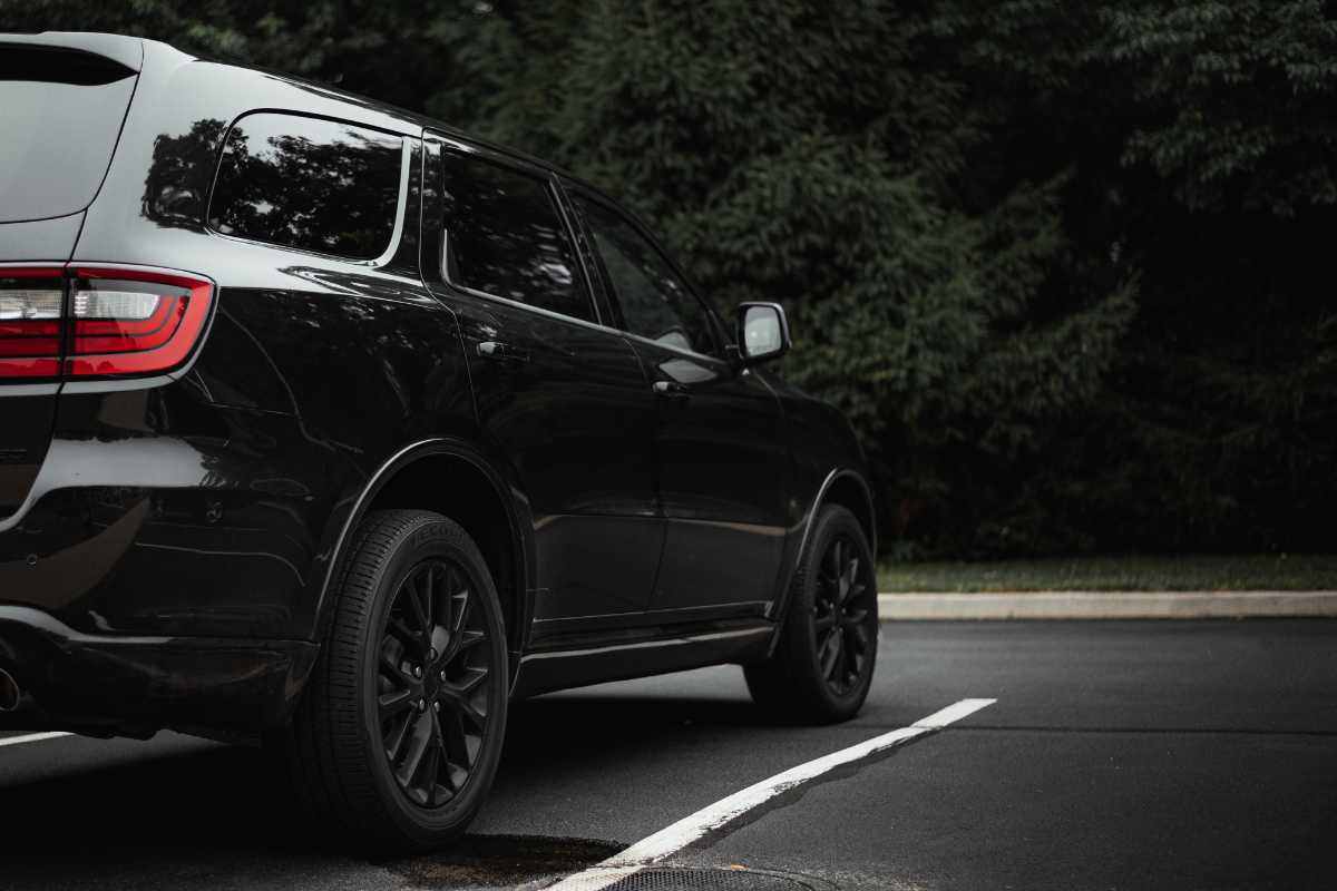 Volvo corre ai ripari