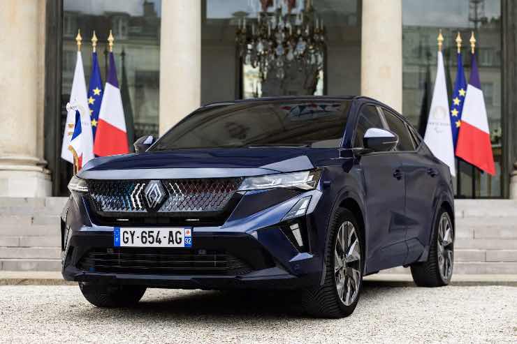 Renault Rafale Présidentiel per Emmanuel Macron