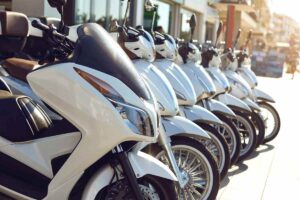 Moto parcheggiate