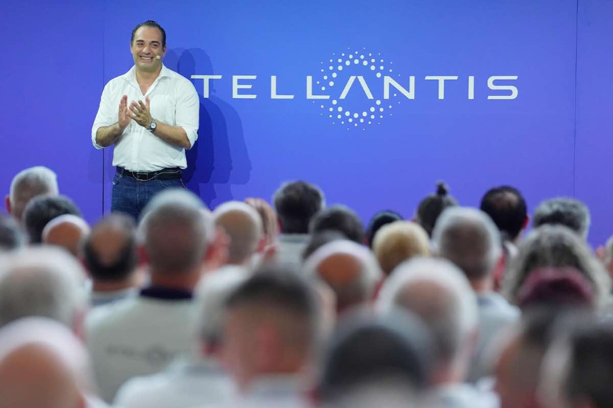 Stellantis, dramma in Italia: gli operai sono in ansia, emerge una verità agghiacciante