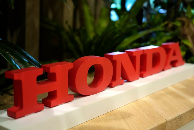 Honda auto idrogeno addio progetto