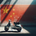 Vespa messa in ginocchio dalla Cina? Spunta uno scooter elettrico che costa meno di 400 euro
